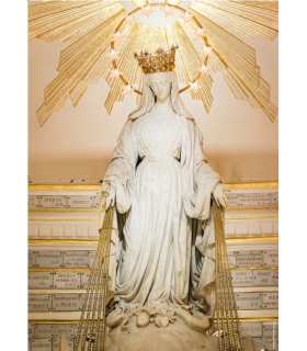  Vierge de la chapelle de la Médaille Miraculeuse rue du Bac
